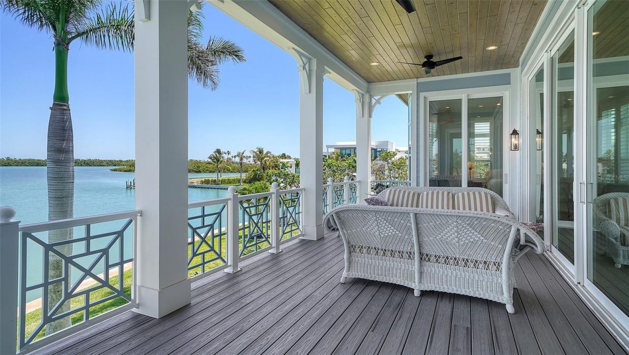 630 De Narvaez Drive, Longboat Key, FL 34228 Photo