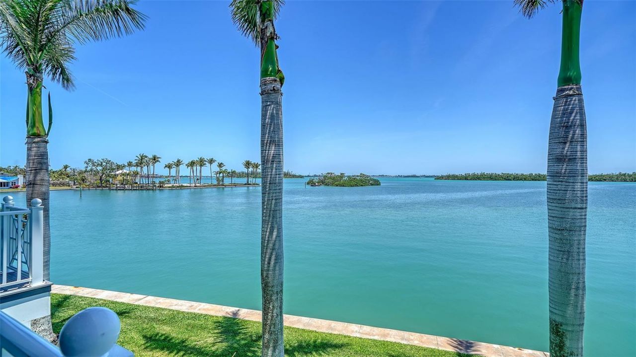 630 De Narvaez Drive, Longboat Key, FL 34228 Photo