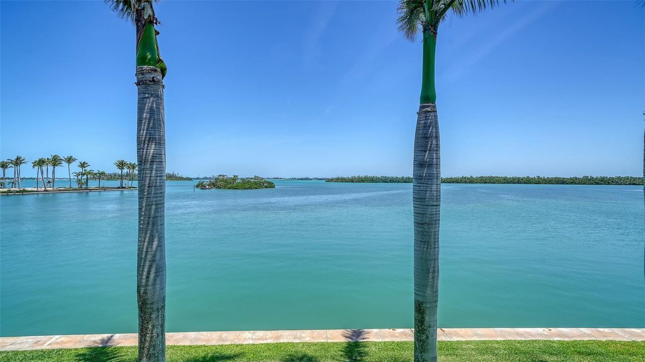 630 De Narvaez Drive, Longboat Key, FL 34228 Photo