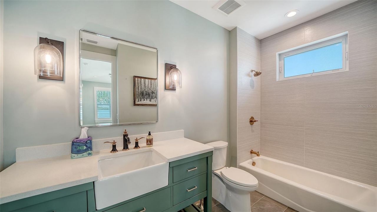 630 De Narvaez Drive, Longboat Key, FL 34228 Photo