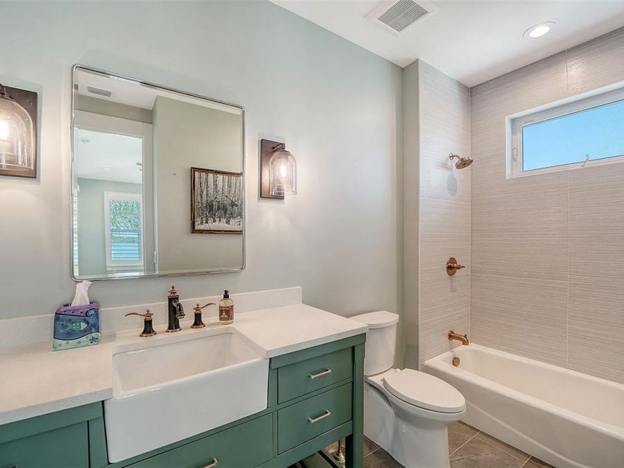 Property Image 64