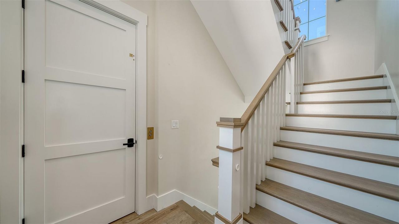 630 De Narvaez Drive, Longboat Key, FL 34228 Photo