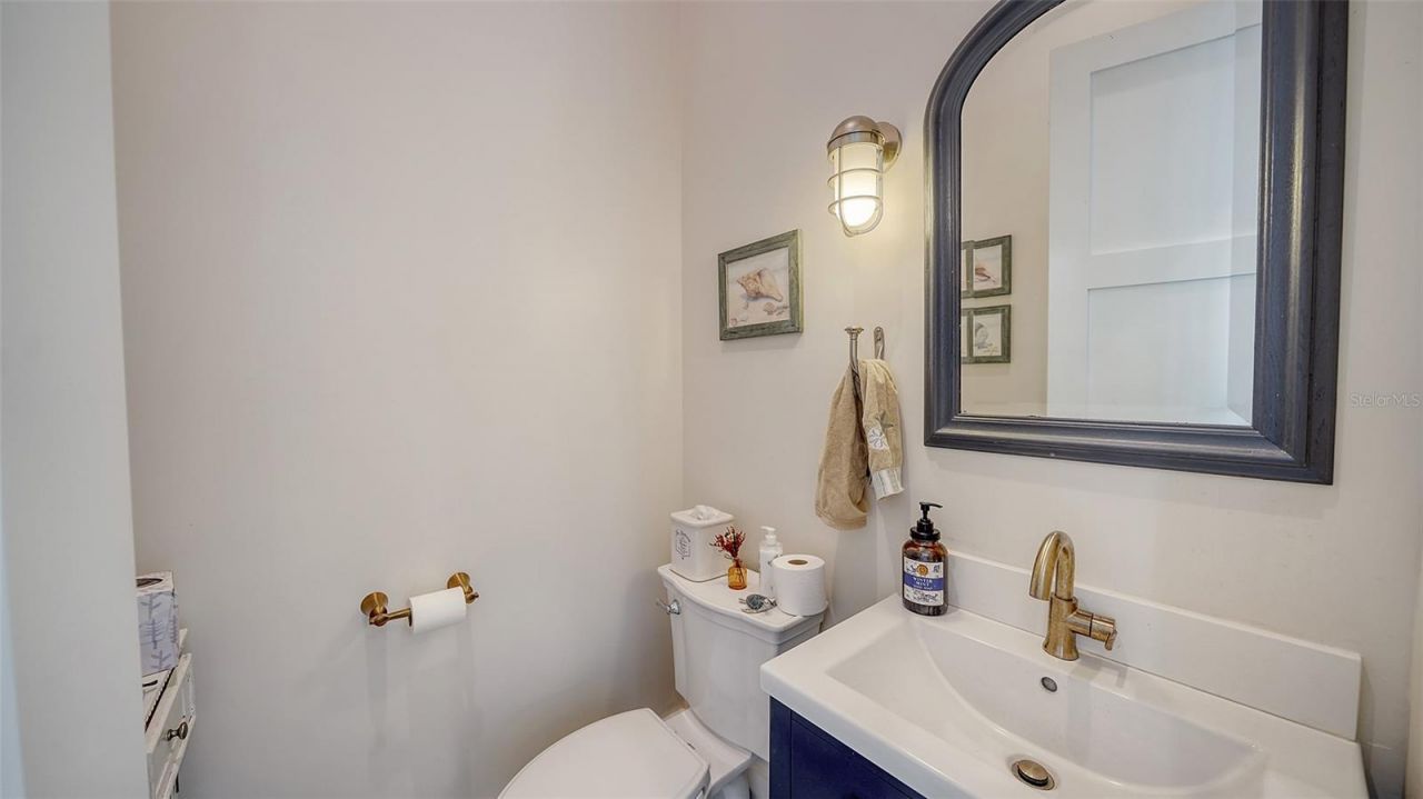 630 De Narvaez Drive, Longboat Key, FL 34228 Photo