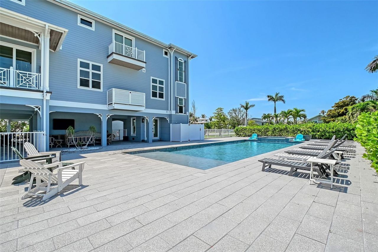 630 De Narvaez Drive, Longboat Key, FL 34228 Photo