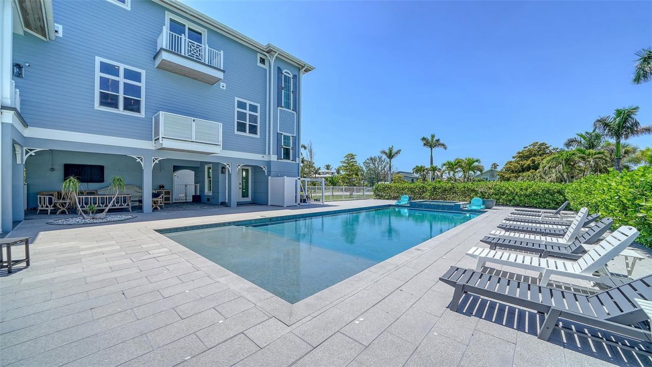 630 De Narvaez Drive, Longboat Key, FL 34228 Photo