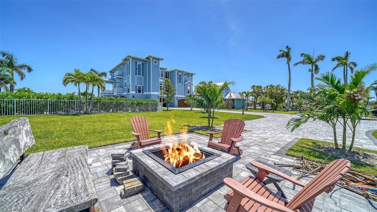 630 De Narvaez Drive, Longboat Key, FL 34228 Photo