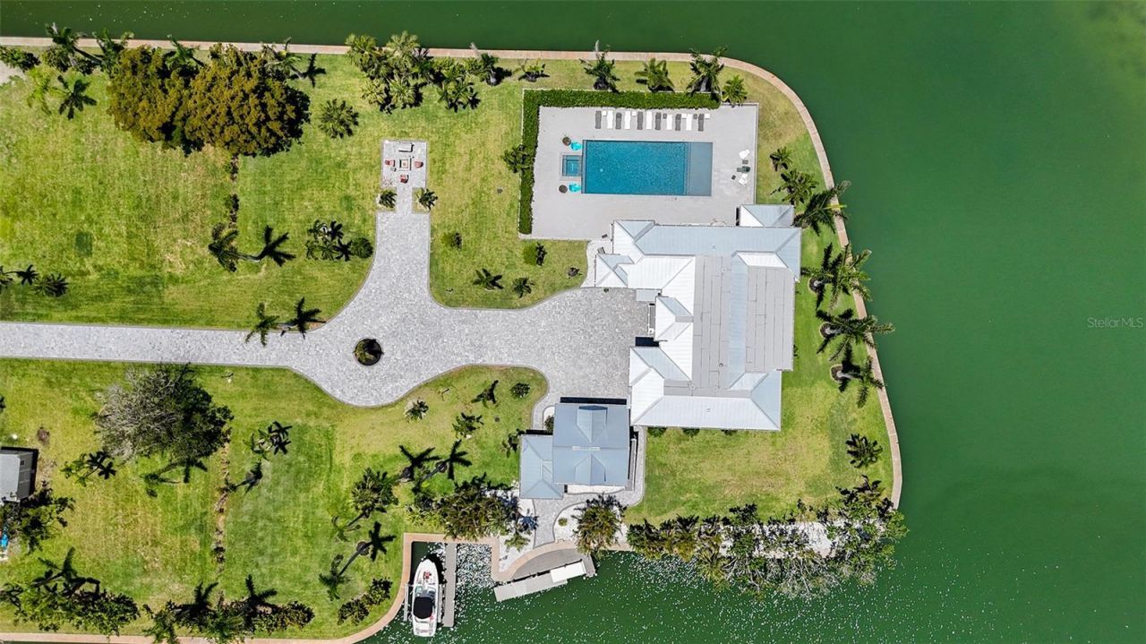 630 De Narvaez Drive, Longboat Key, FL 34228 Photo