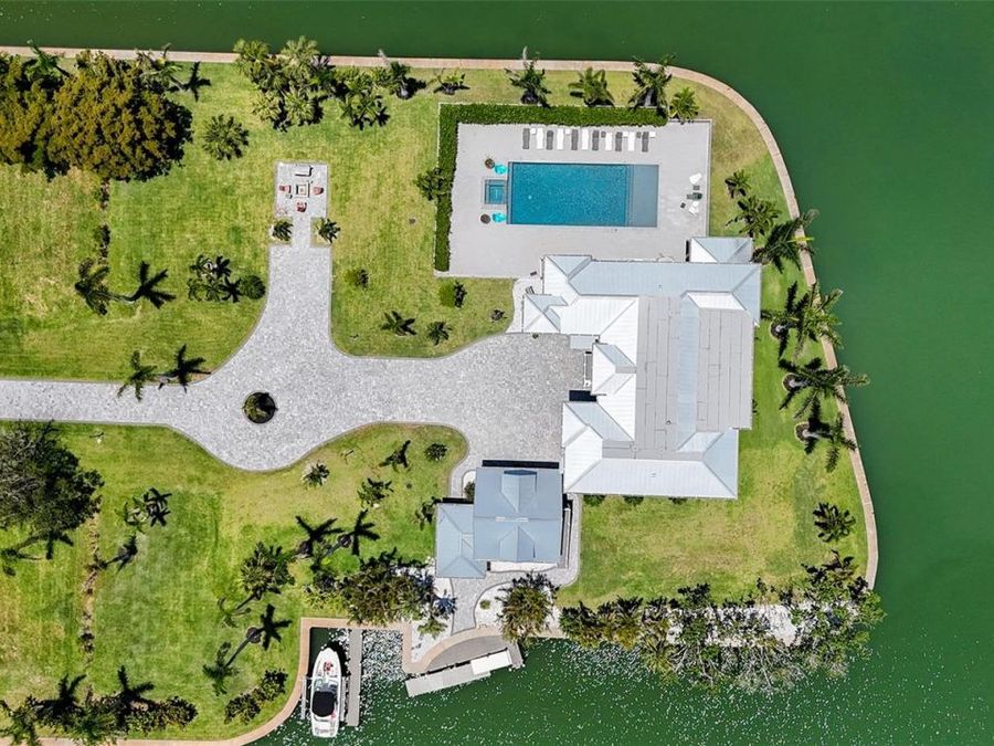 Property Image 95