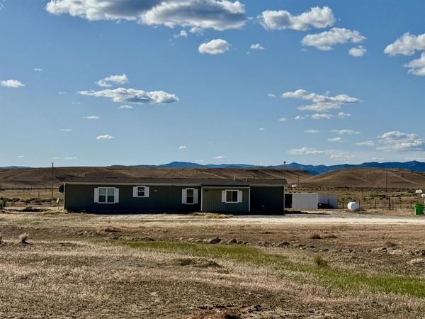2067 16 Road, Loma, CO 81524