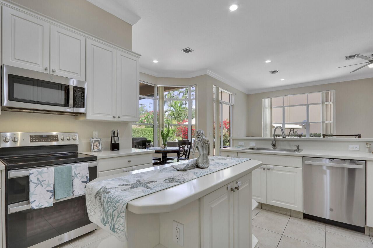 146 Magnolia Way, Tequesta, FL 33469 Photo