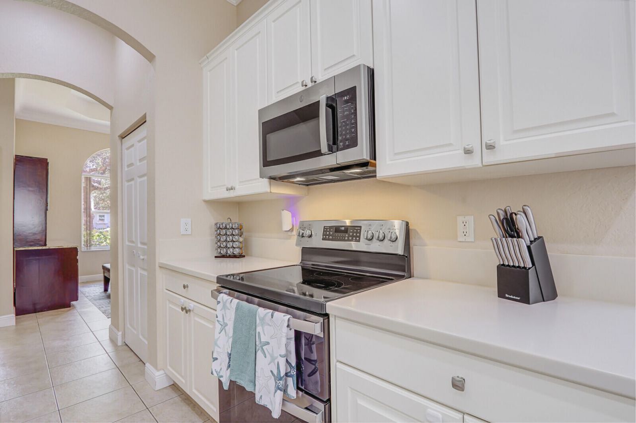 146 Magnolia Way, Tequesta, FL 33469 Photo