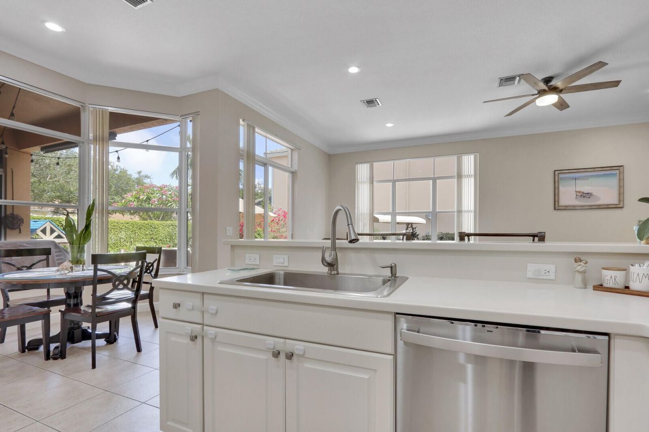 146 Magnolia Way, Tequesta, FL 33469 Photo