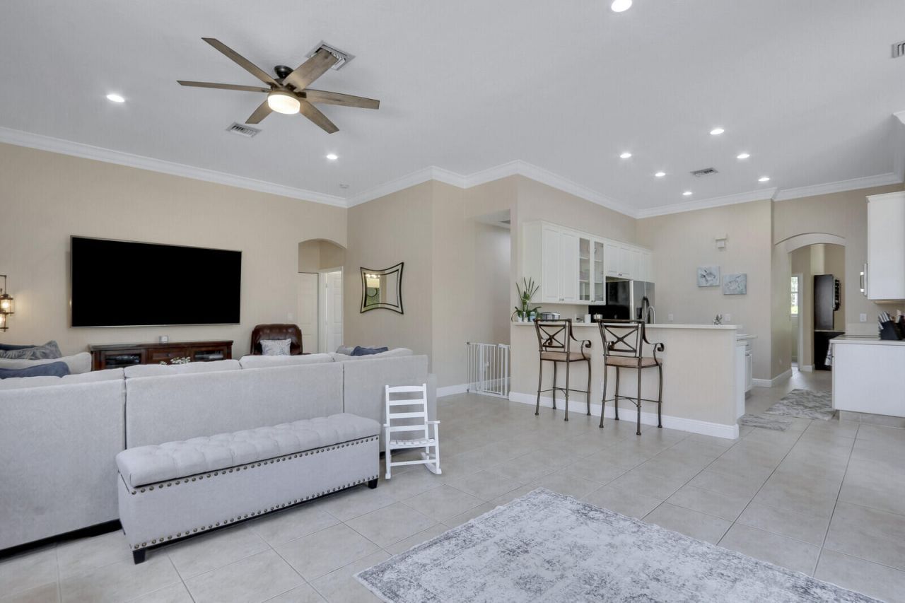 146 Magnolia Way, Tequesta, FL 33469 Photo