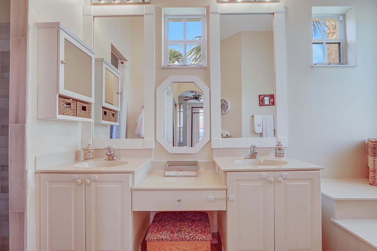 146 Magnolia Way, Tequesta, FL 33469 Photo