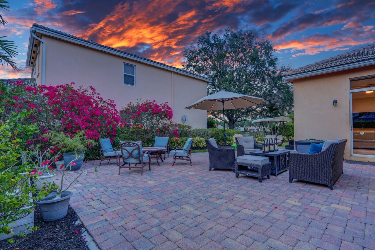 146 Magnolia Way, Tequesta, FL 33469 Photo