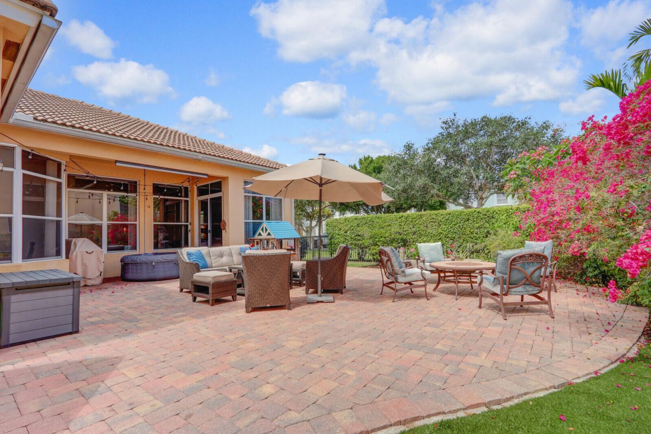 146 Magnolia Way, Tequesta, FL 33469 Photo