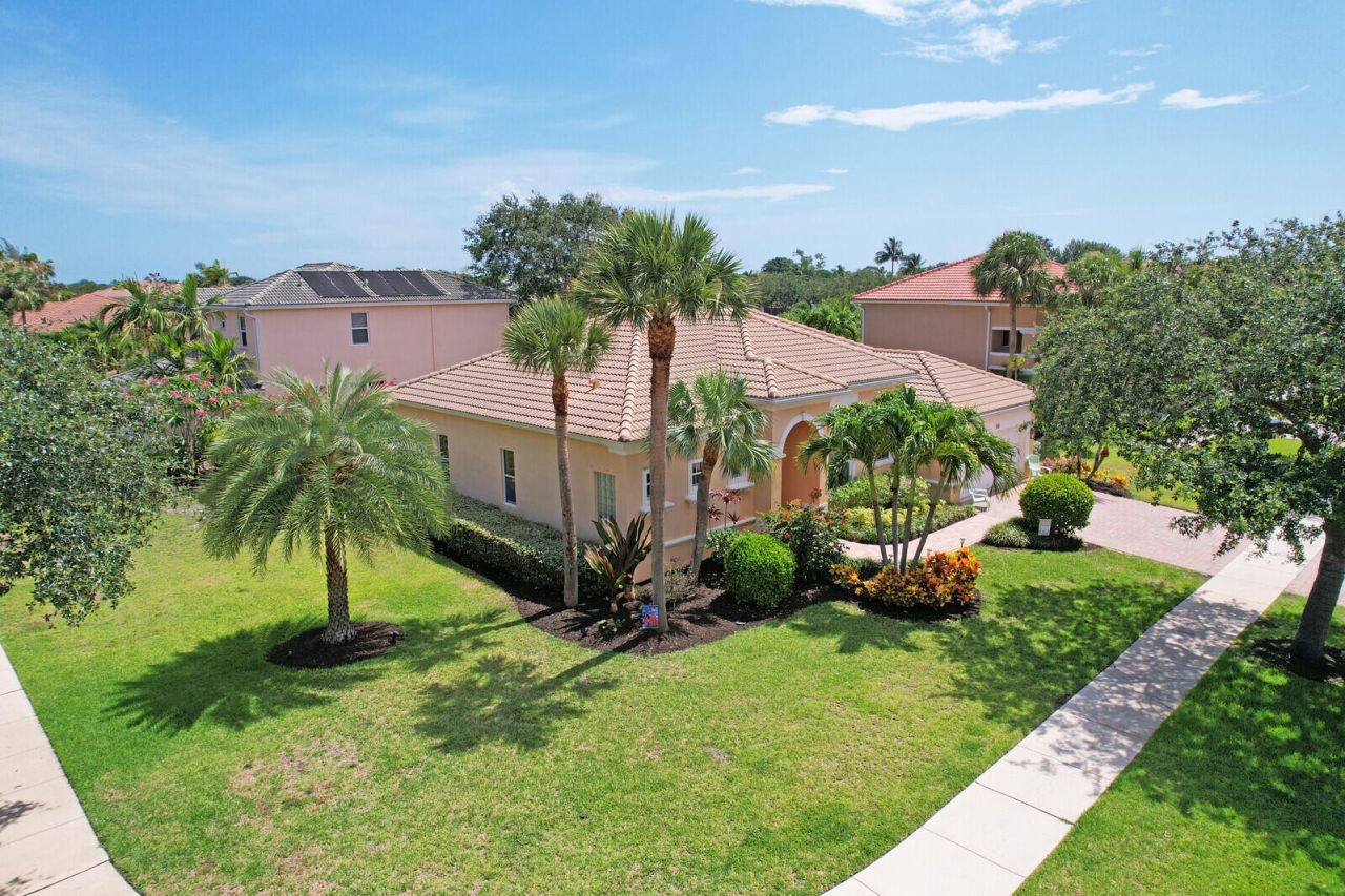 146 Magnolia Way, Tequesta, FL 33469 Photo