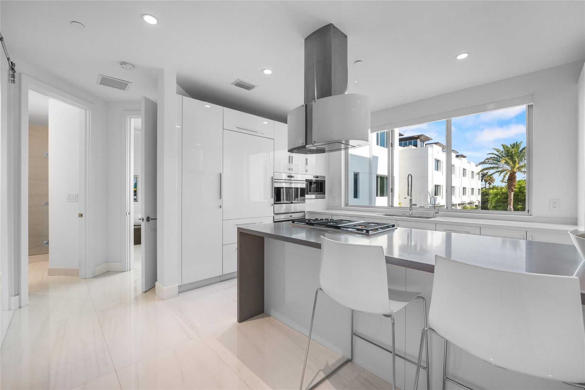 244 Shore Court, Lauderdale by the Sea, FL 33308 Photo