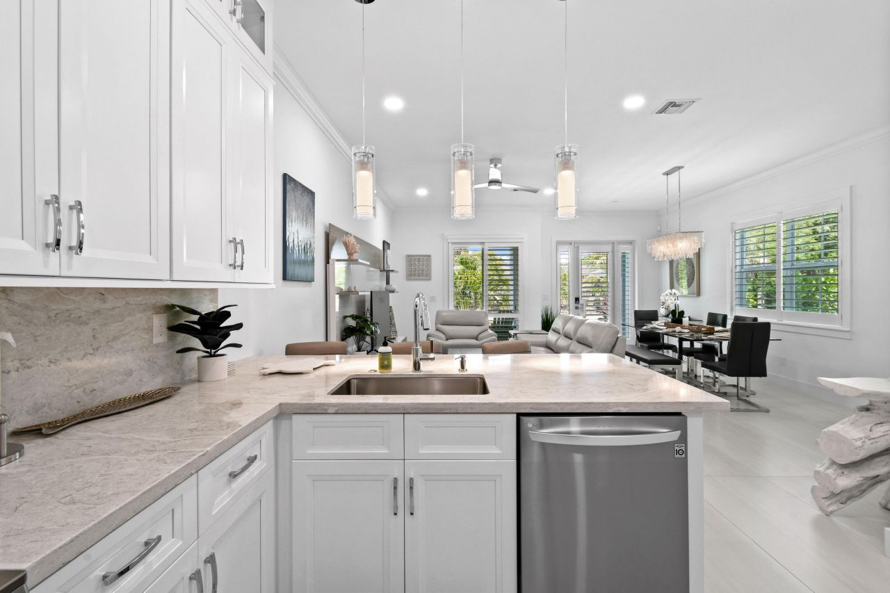 4650 SE Manatee Way, Stuart, FL 34997 Photo