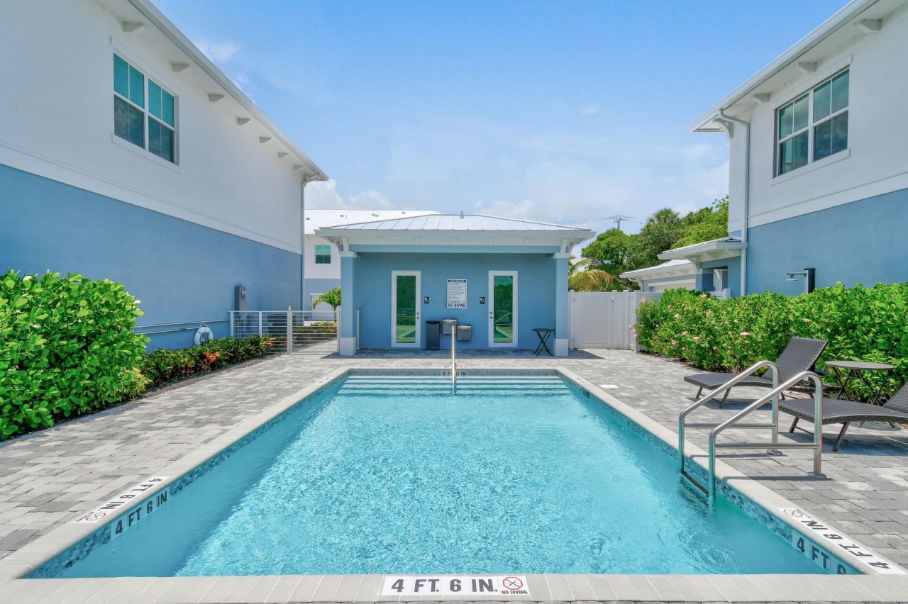 4650 SE Manatee Way, Stuart, FL 34997 Photo