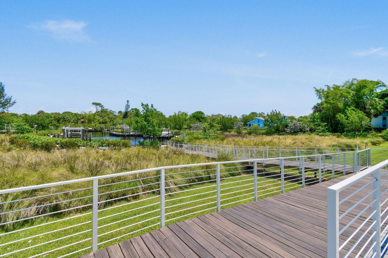 4650 SE Manatee Way, Stuart, FL 34997 Photo