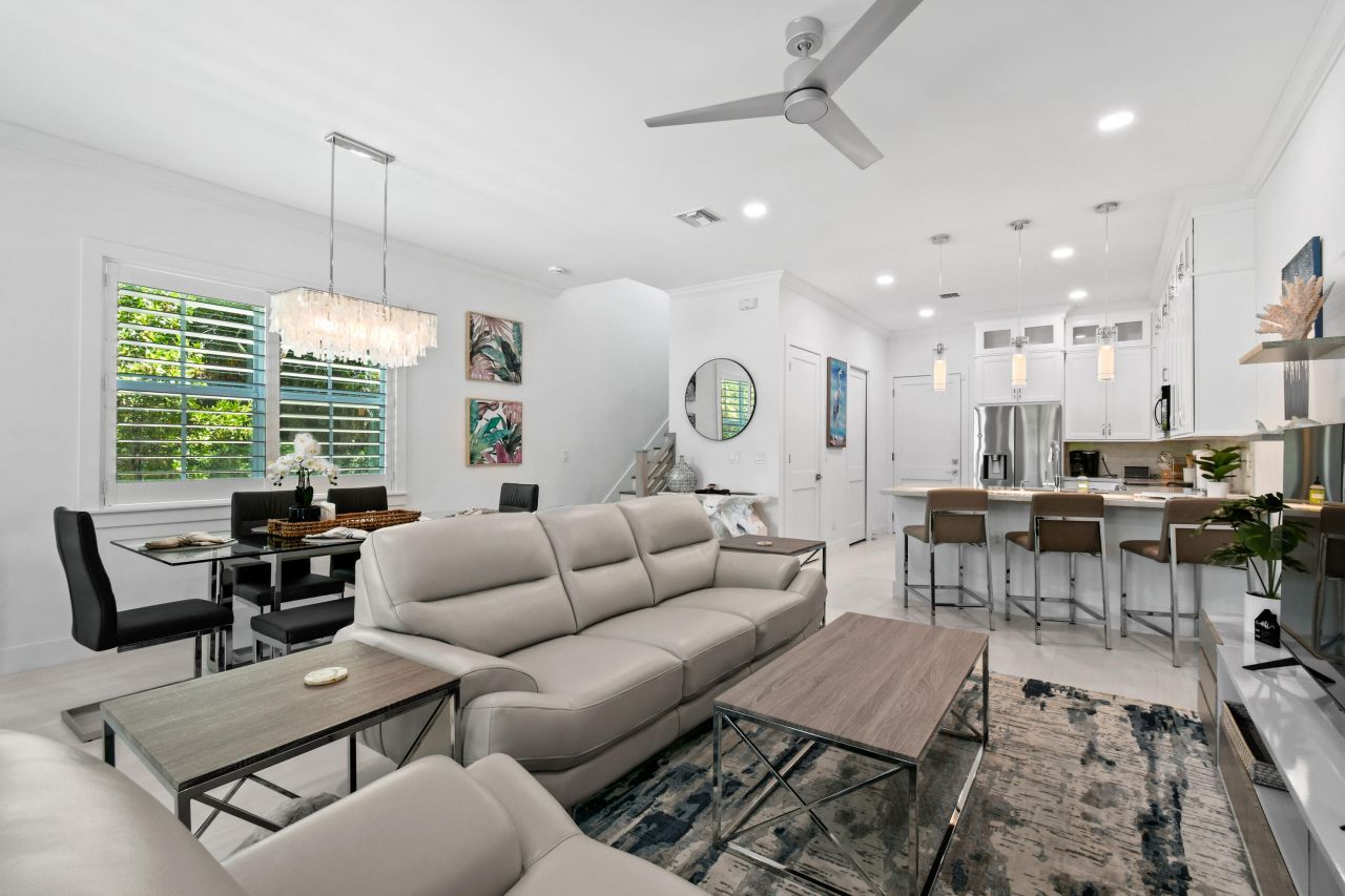 4650 SE Manatee Way, Stuart, FL 34997 Photo