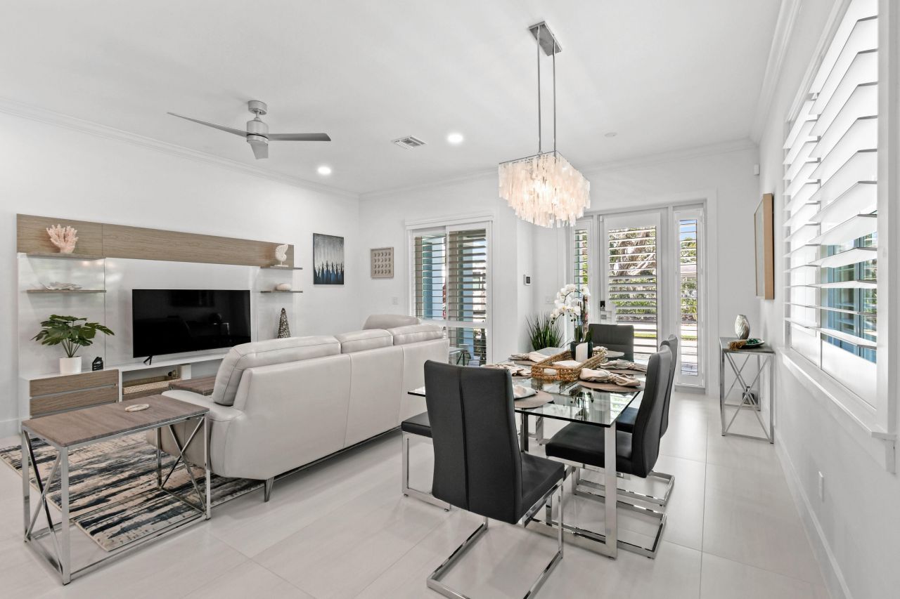 4650 SE Manatee Way, Stuart, FL 34997 Photo