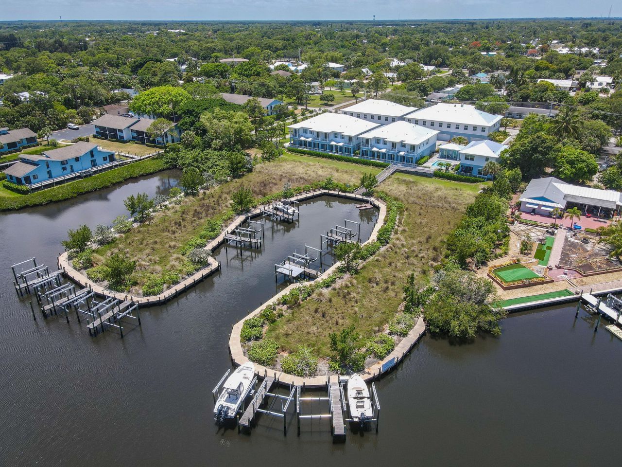 4650 SE Manatee Way, Stuart, FL 34997 Photo