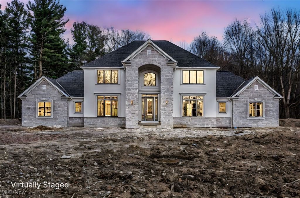 28200 Pike Drive, Orange Village, OH 44022 Main Photo