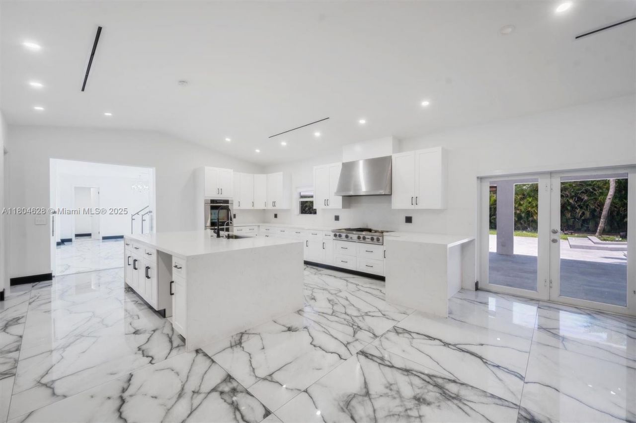 5121 SW 210th Ter, Southwest Ranches, FL 33332 Photo