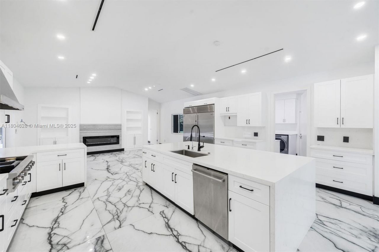 5121 SW 210th Ter, Southwest Ranches, FL 33332 Photo