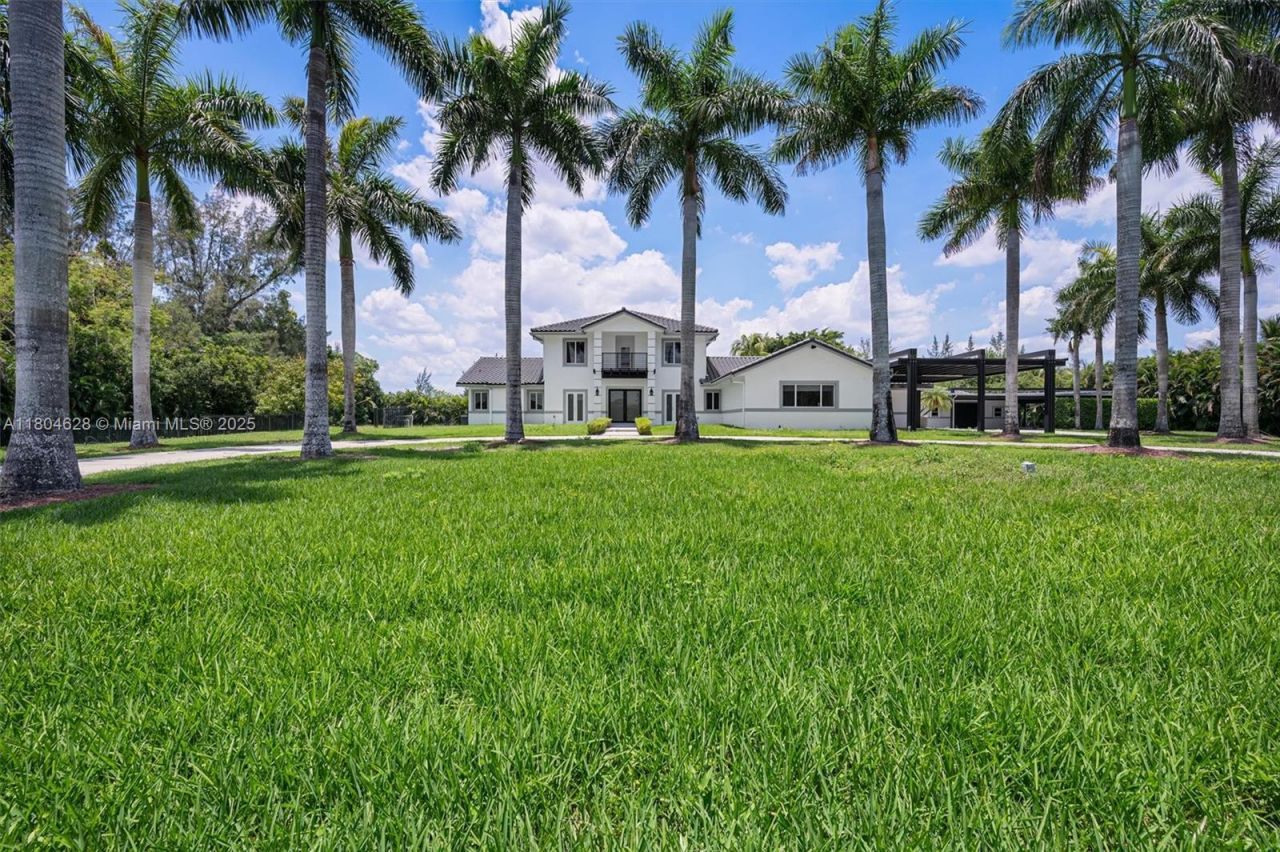 5121 SW 210th Ter, Southwest Ranches, FL 33332 Photo