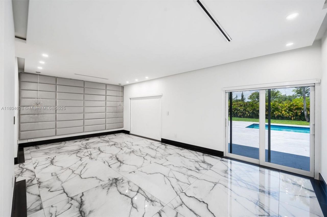 5121 SW 210th Ter, Southwest Ranches, FL 33332 Photo