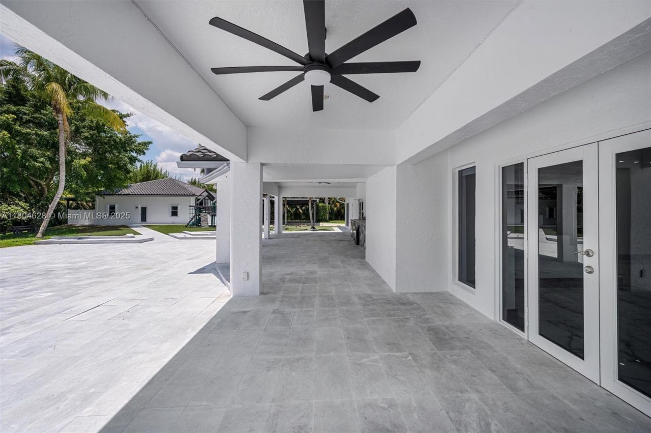 5121 SW 210th Ter, Southwest Ranches, FL 33332 Photo