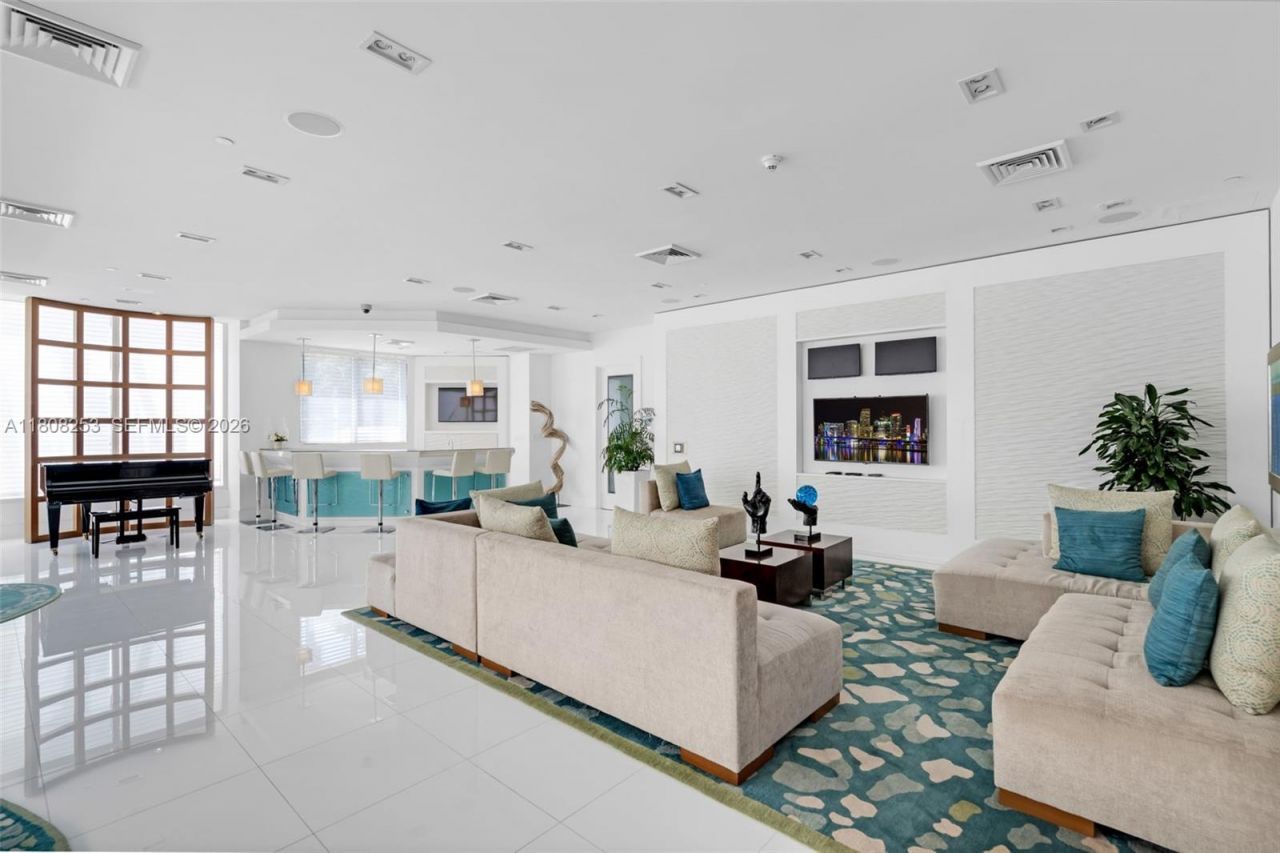 2831 N Ocean Blvd, Unit 602N, Fort Lauderdale, FL 33308 Photo