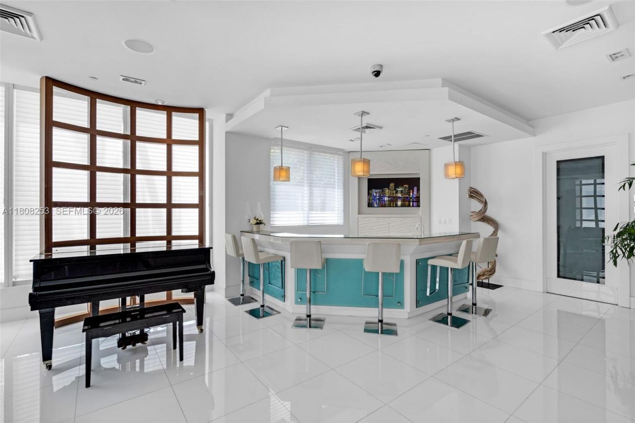 2831 N Ocean Blvd, Unit 602N, Fort Lauderdale, FL 33308 Photo