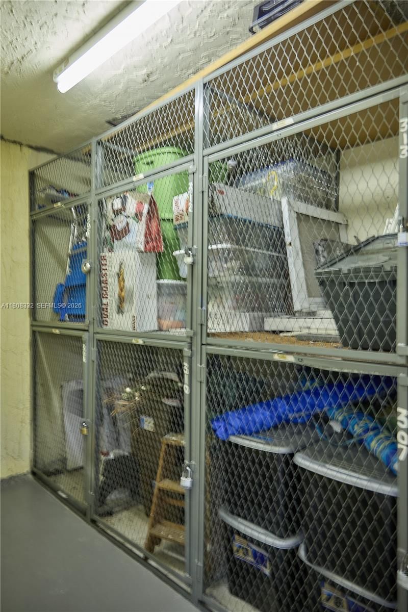 16175 Golf Club Rd, Unit 308, Weston, FL 33326 Photo