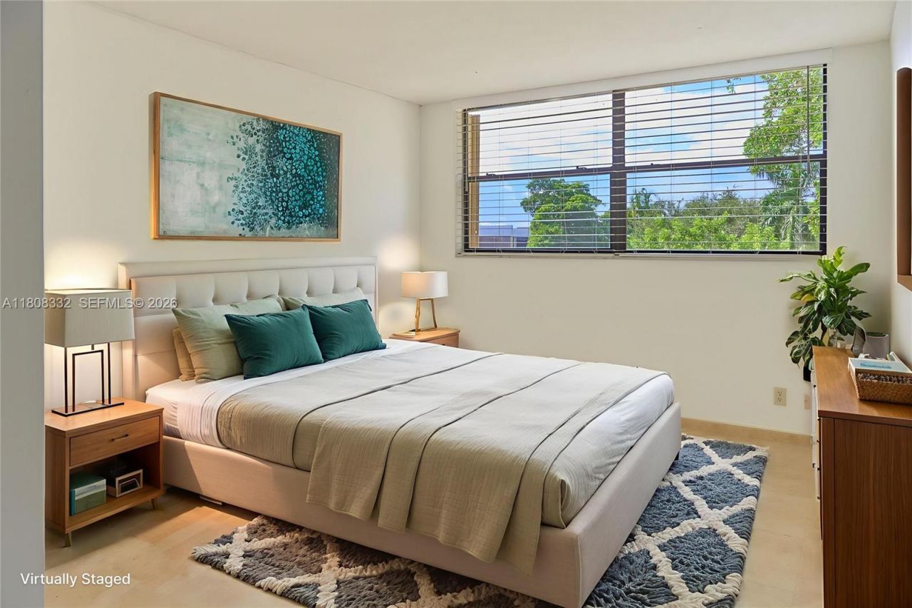 16175 Golf Club Rd, Unit 308, Weston, FL 33326 Photo