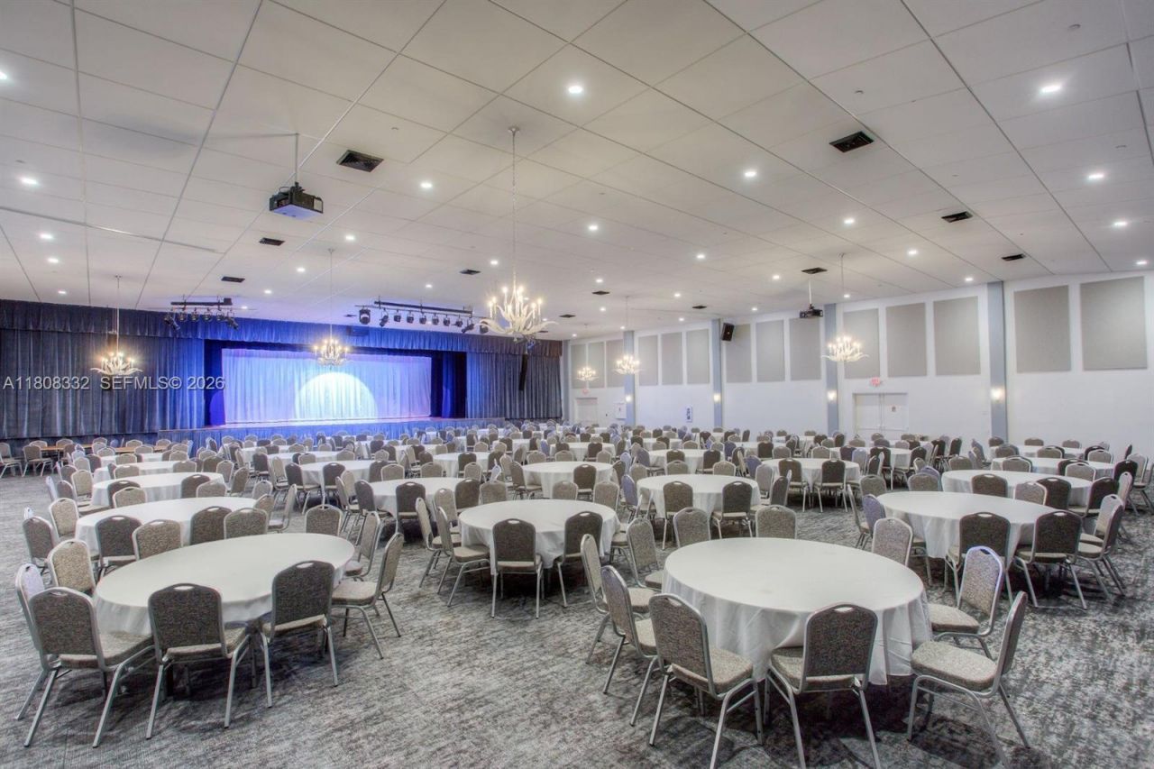 16175 Golf Club Rd, Unit 308, Weston, FL 33326 Photo