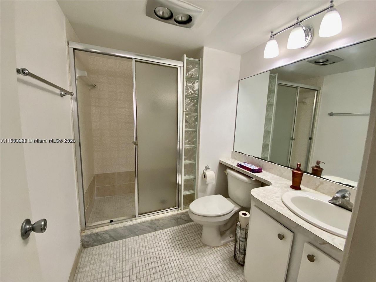 671 S Hollybrook Dr, Unit 104, Pembroke Pines, FL 33025 Photo