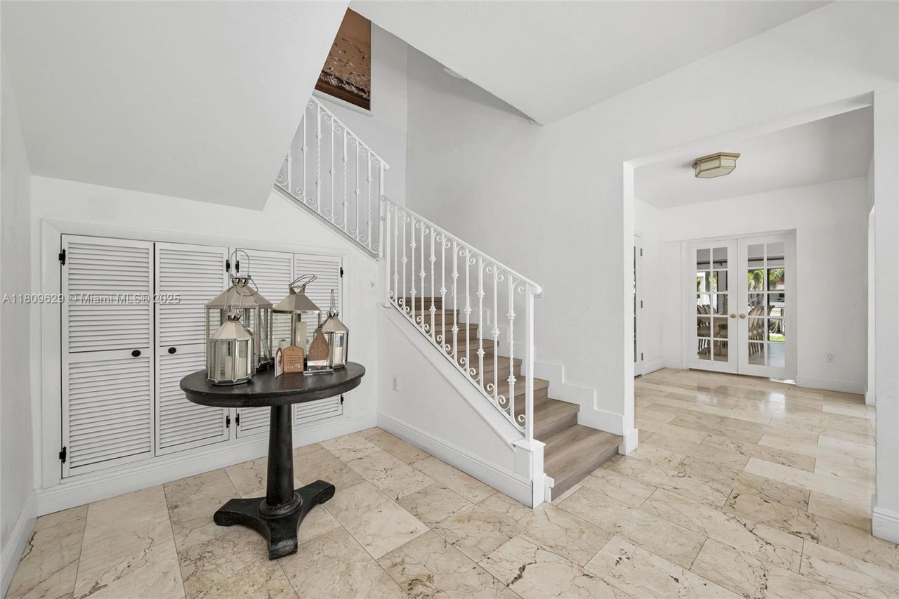 201 Knollwood Dr, Key Biscayne, FL 33149 Photo