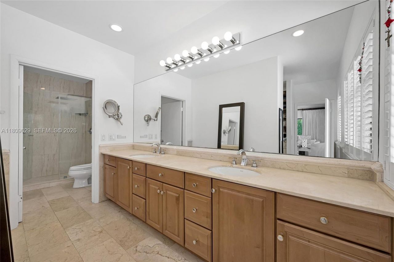 201 Knollwood Dr, Key Biscayne, FL 33149 Photo