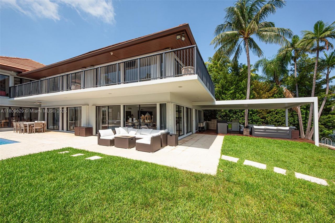 201 Knollwood Dr, Key Biscayne, FL 33149 Photo