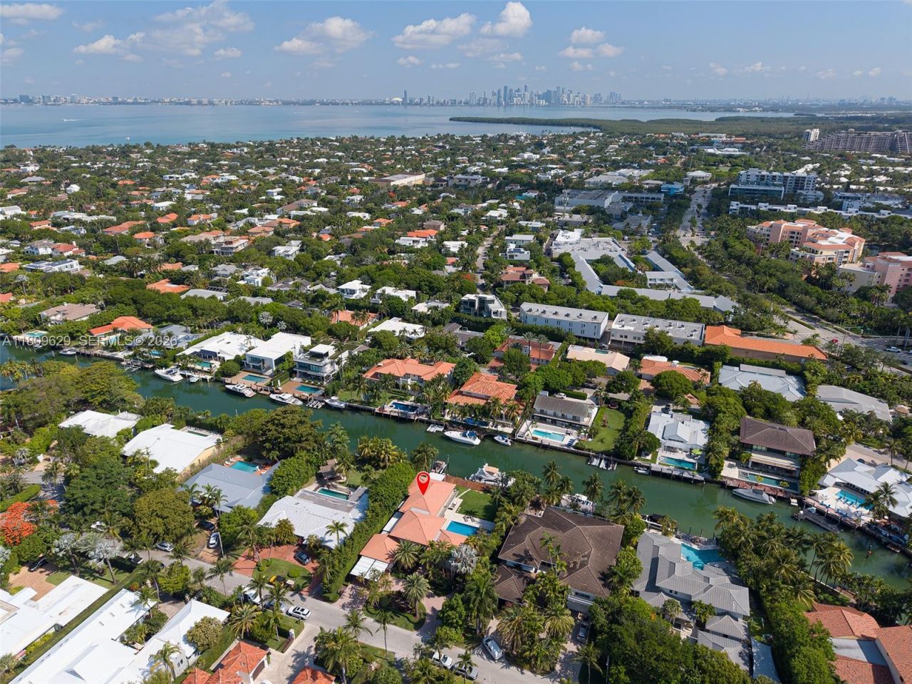 201 Knollwood Dr, Key Biscayne, FL 33149 Photo