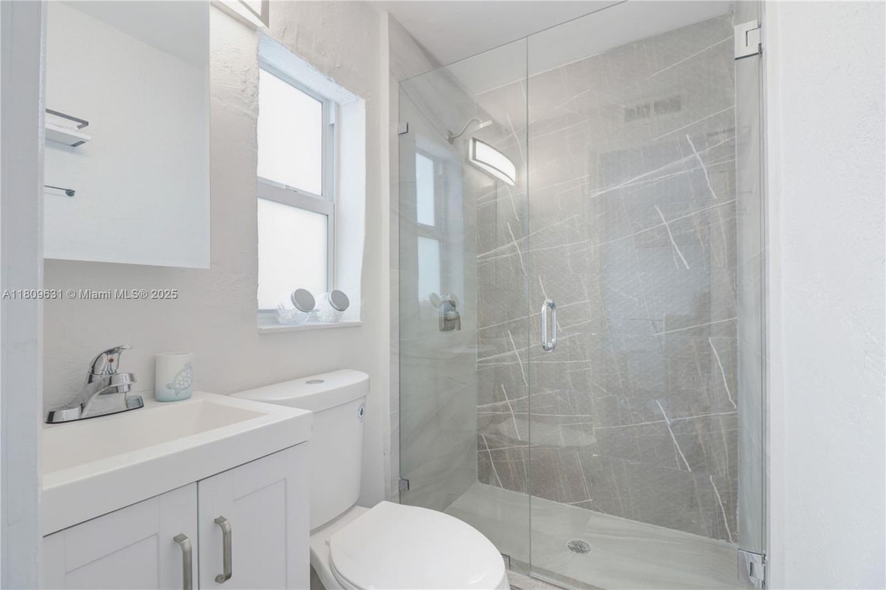 6039 SW 38th St, Miramar, FL 33023 Photo