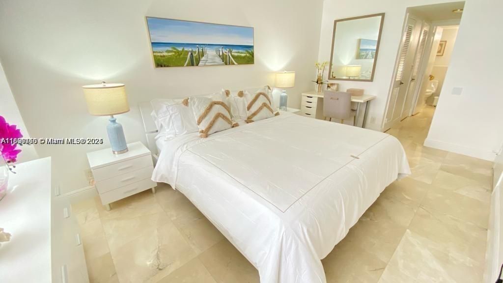 2030 S Ocean Dr, Unit 516, Hallandale Beach, FL 33009 Photo