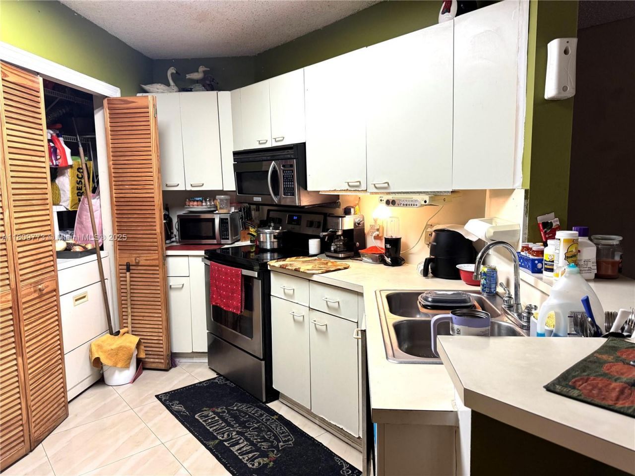 6276 NW 186th St, Unit 305, Hialeah, FL 33015 Photo
