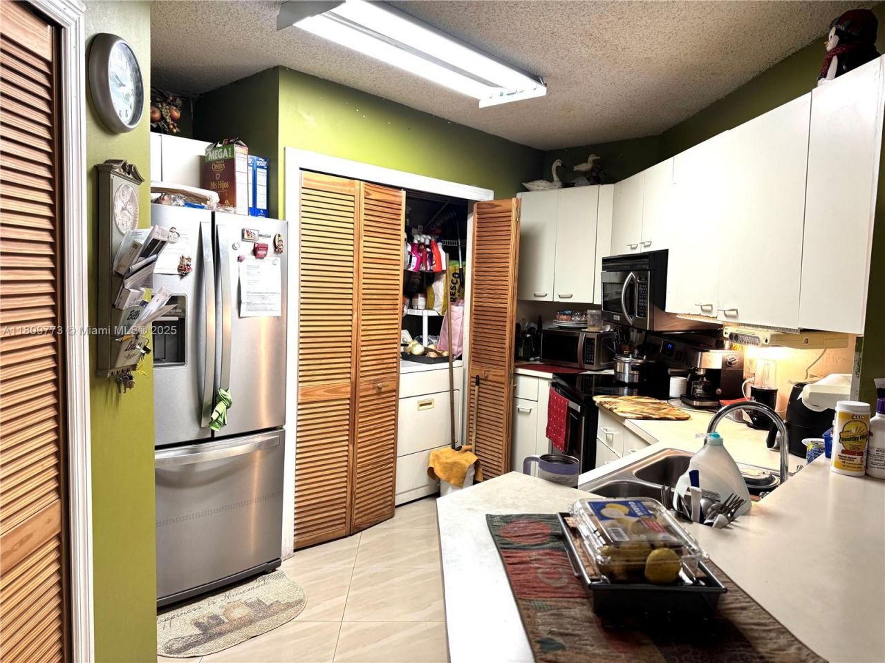 6276 NW 186th St, Unit 305, Hialeah, FL 33015 Photo