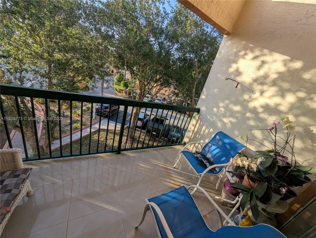 6276 NW 186th St, Unit 305, Hialeah, FL 33015 Photo