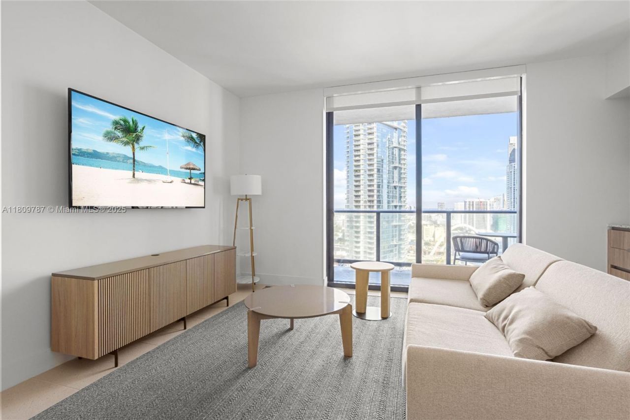 159 NE 6th St, Unit 2901, Miami, FL 33132 Photo